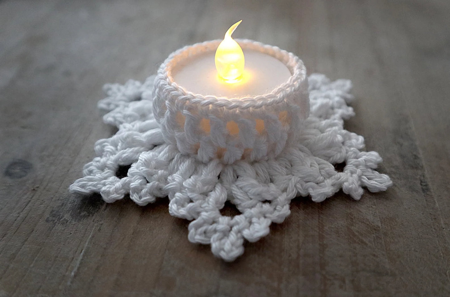 Snowflake LED Tea Light Holders Crochet Pattern - My Crafty