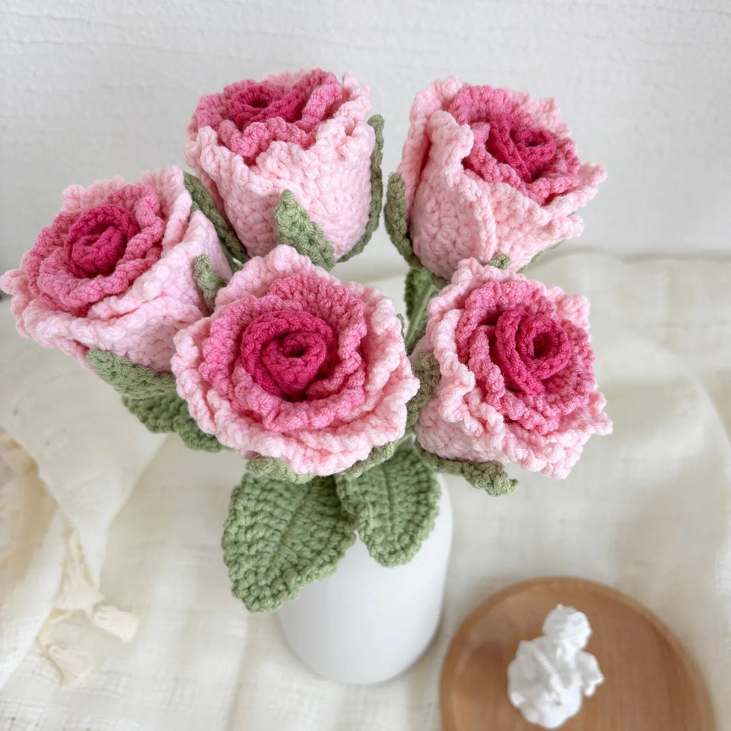 Bell Rose Flower Bouquet DIY Crochet Pattern - My Crafty